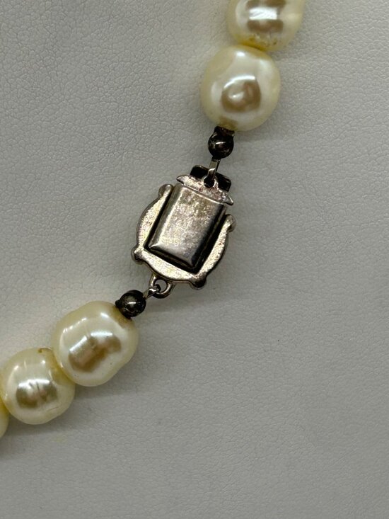 Vintage Faux Baroque Pearl Choker Necklace 15" With Box Clasp Elegant - Picture 9 of 16